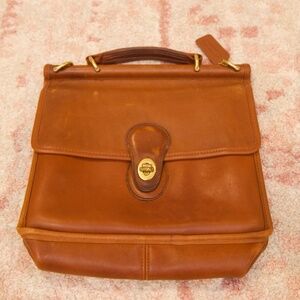 Vintage Coach Willis Bag 9927 British Tan USA